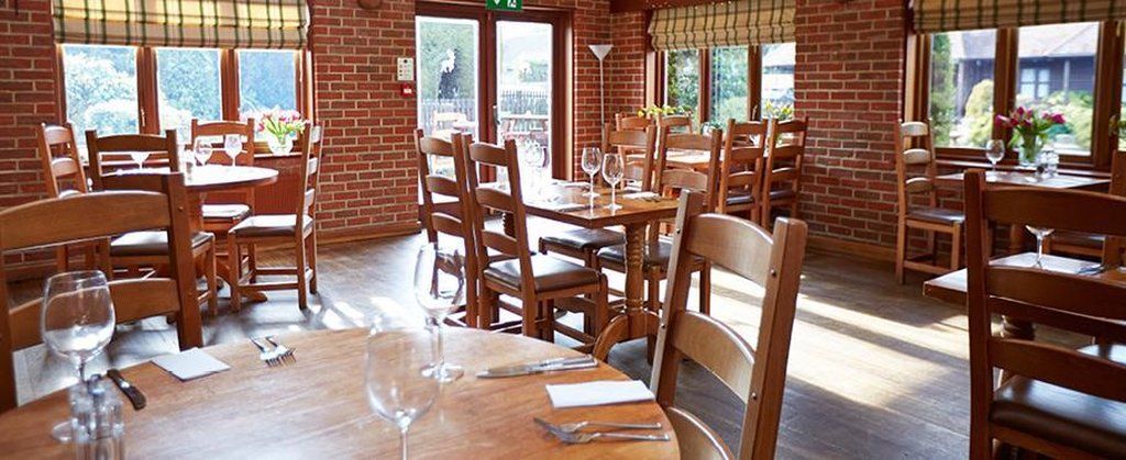 Hotel White Hart By Chef & Brewer Collection Chalfont St Giles Restaurant foto